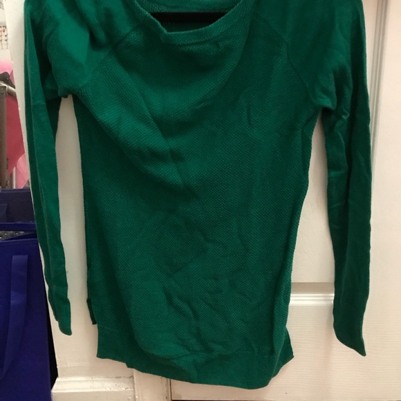 Long sleeved knit shirt - Picture 2 of 3